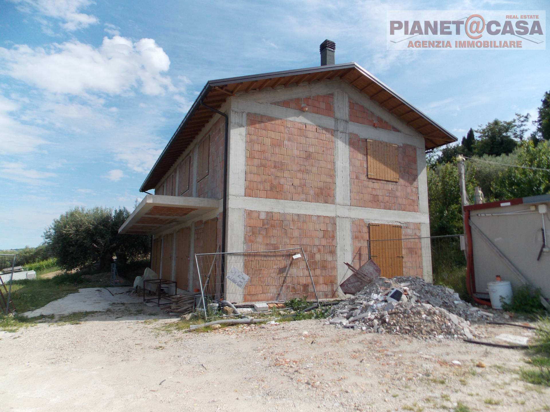 Casa indipendente in vendita a Colli del Tronto