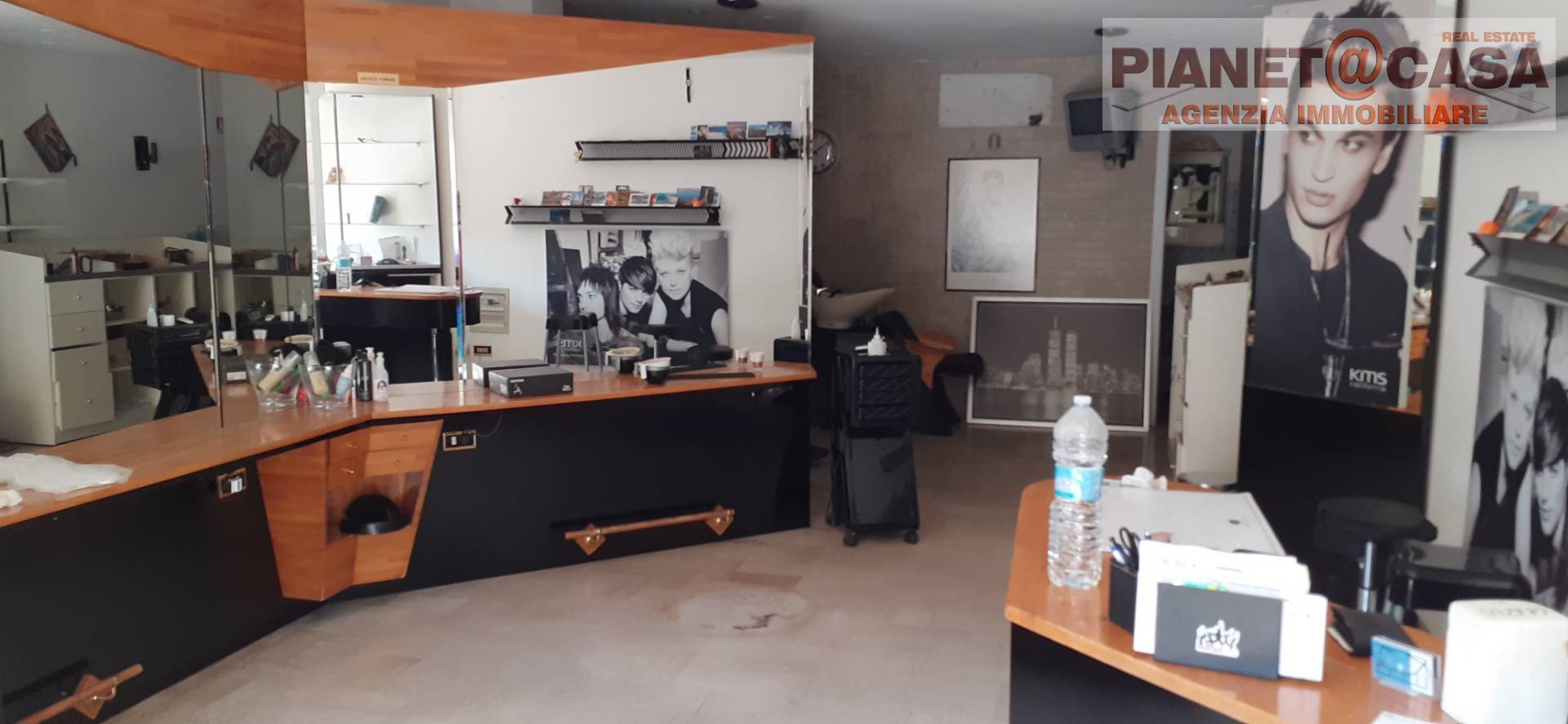 Locale Commerciale / Artigianale in vendita a Martinsicuro