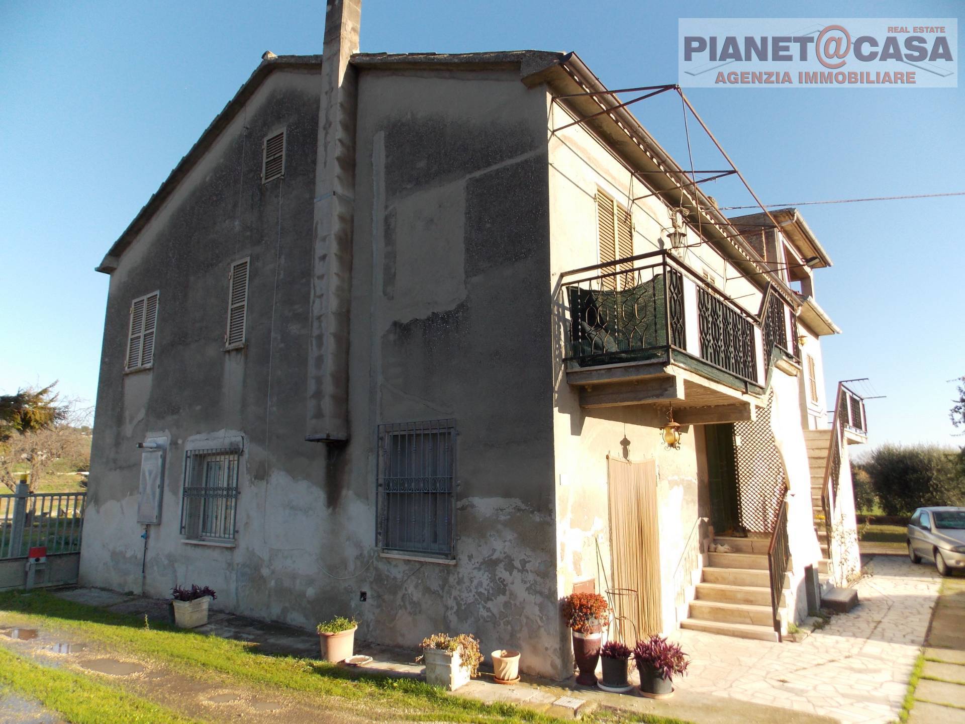 Casa indipendente in vendita a Colli del Tronto