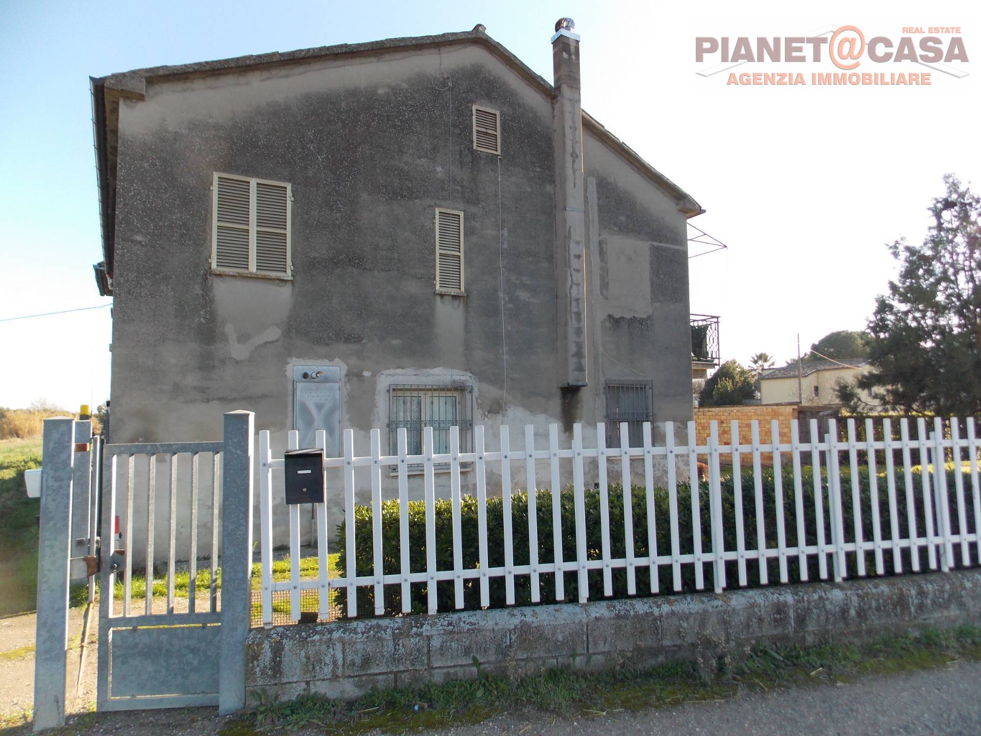 Casa indipendente in vendita a Colli del Tronto