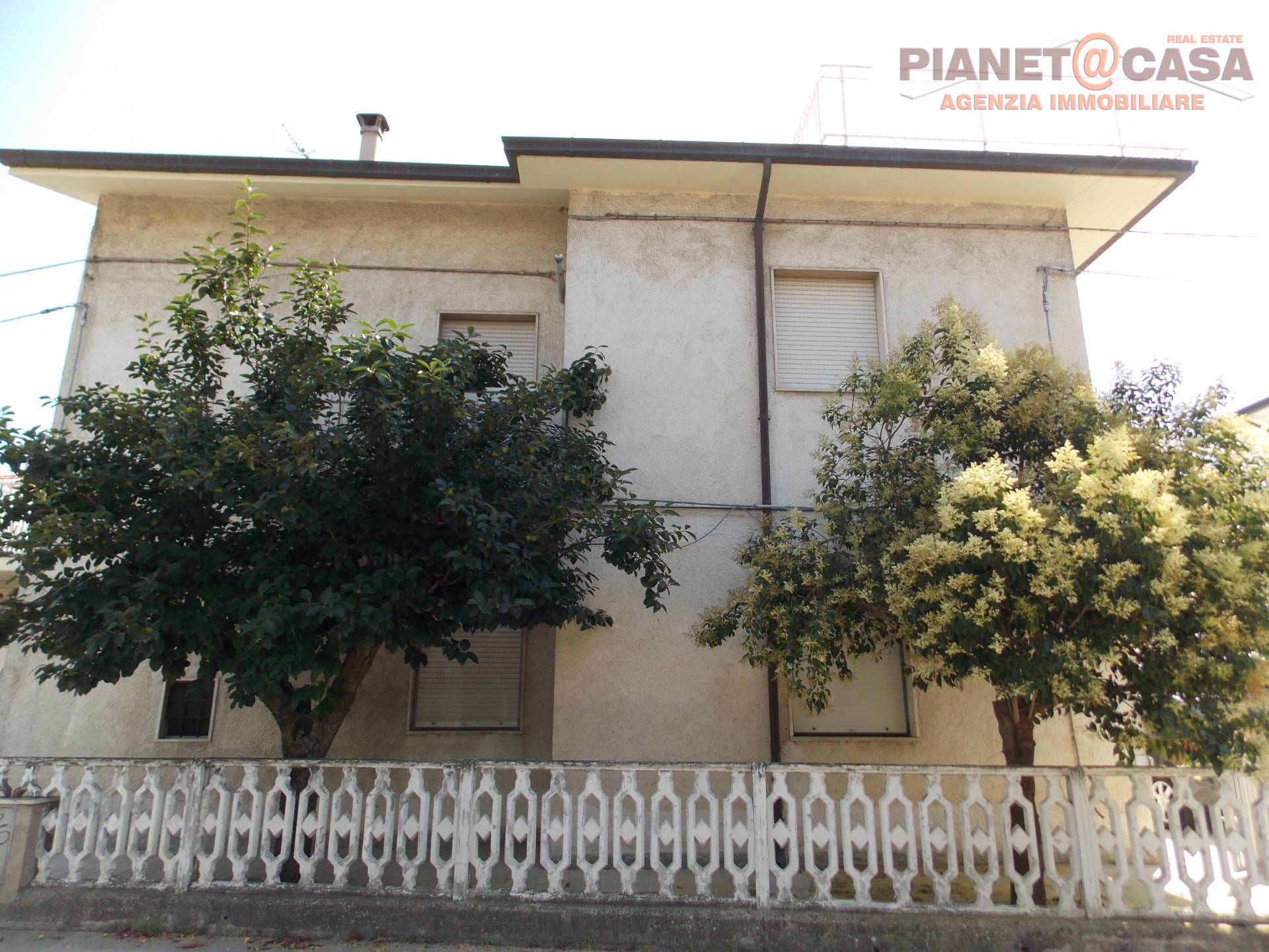 Casa indipendente in vendita a Monteprandone, CENTOBUCHI