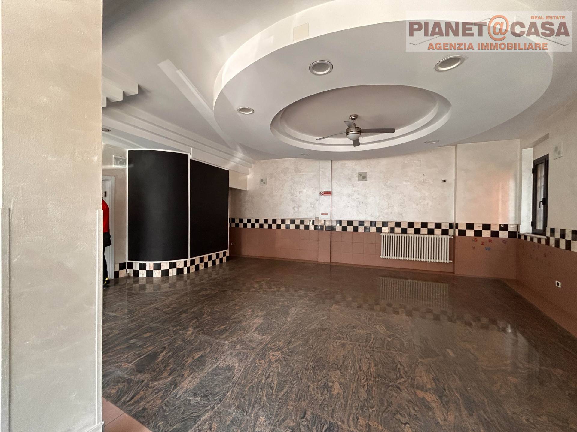 Locale Commerciale / Artigianale in vendita a Spinetoli, PAGLIARE DEL TRONTO