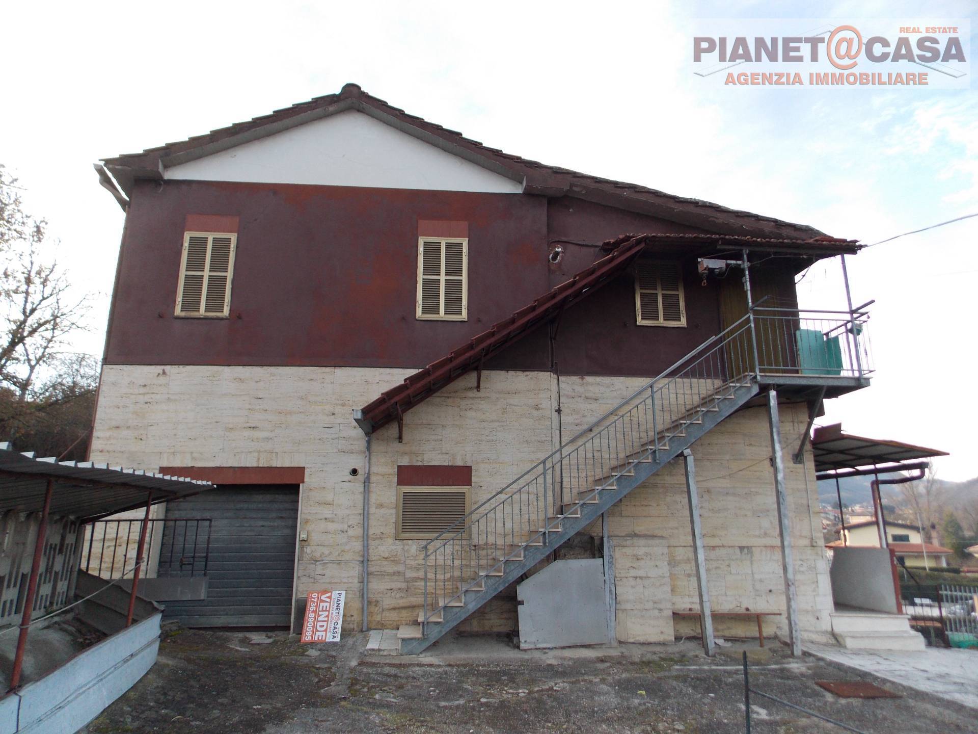 Casa indipendente in vendita a Roccafluvione