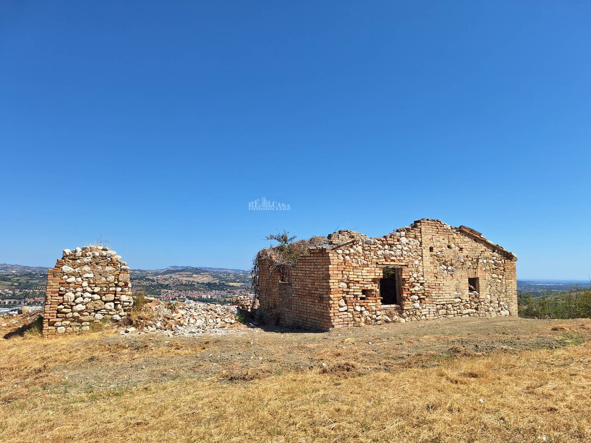 Rustico da ristrutturare a Maltignano