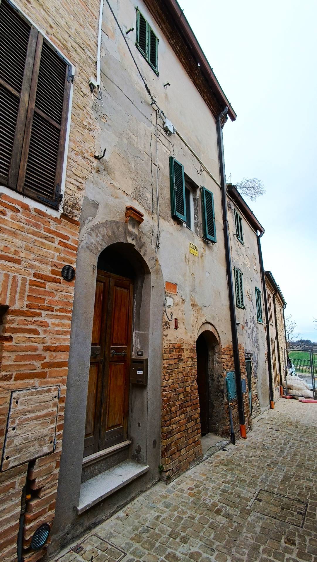 Casa indipendente da ristrutturare a Altidona