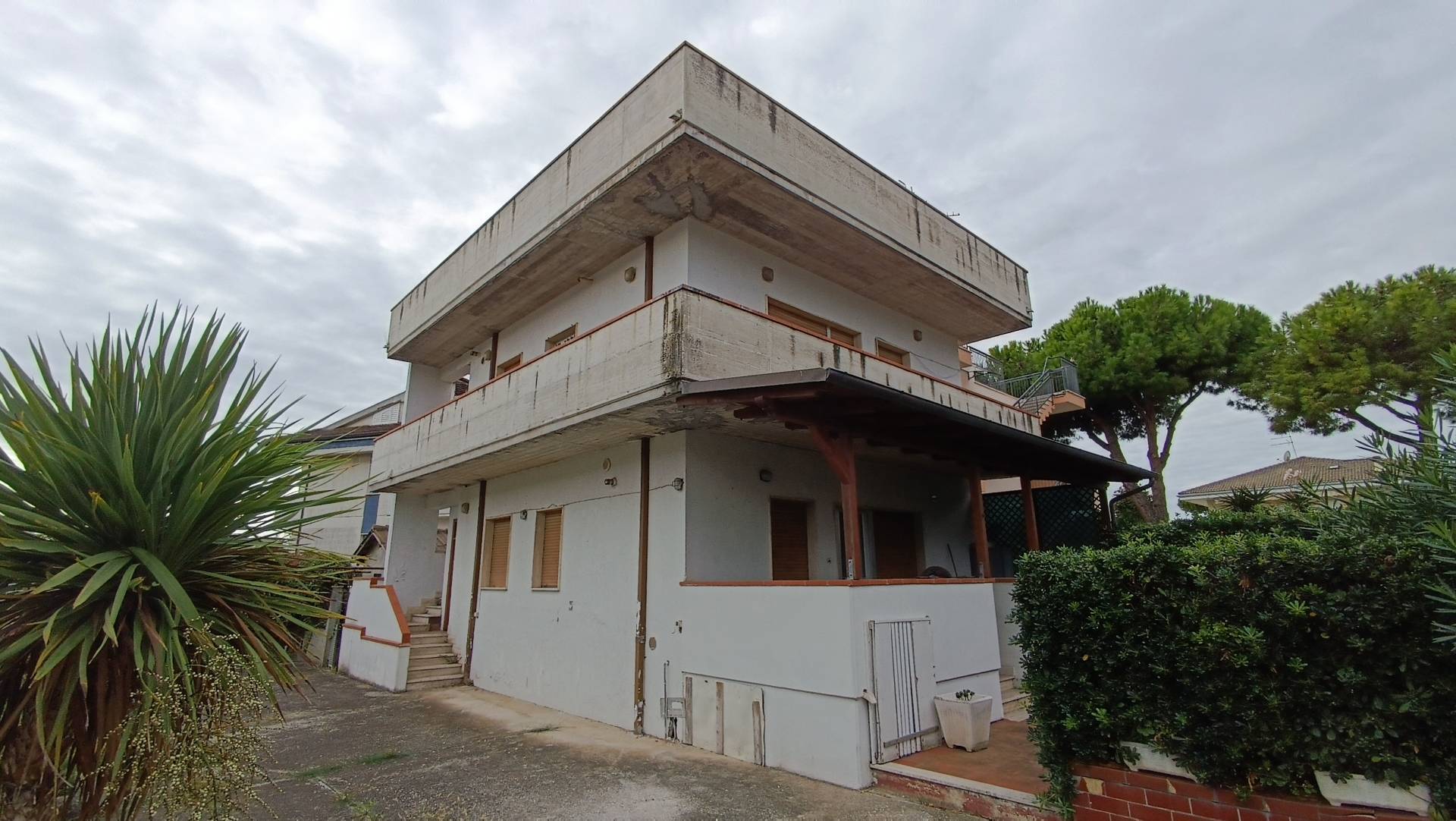 Casa indipendente con terrazzo, Martinsicuro villa rosa