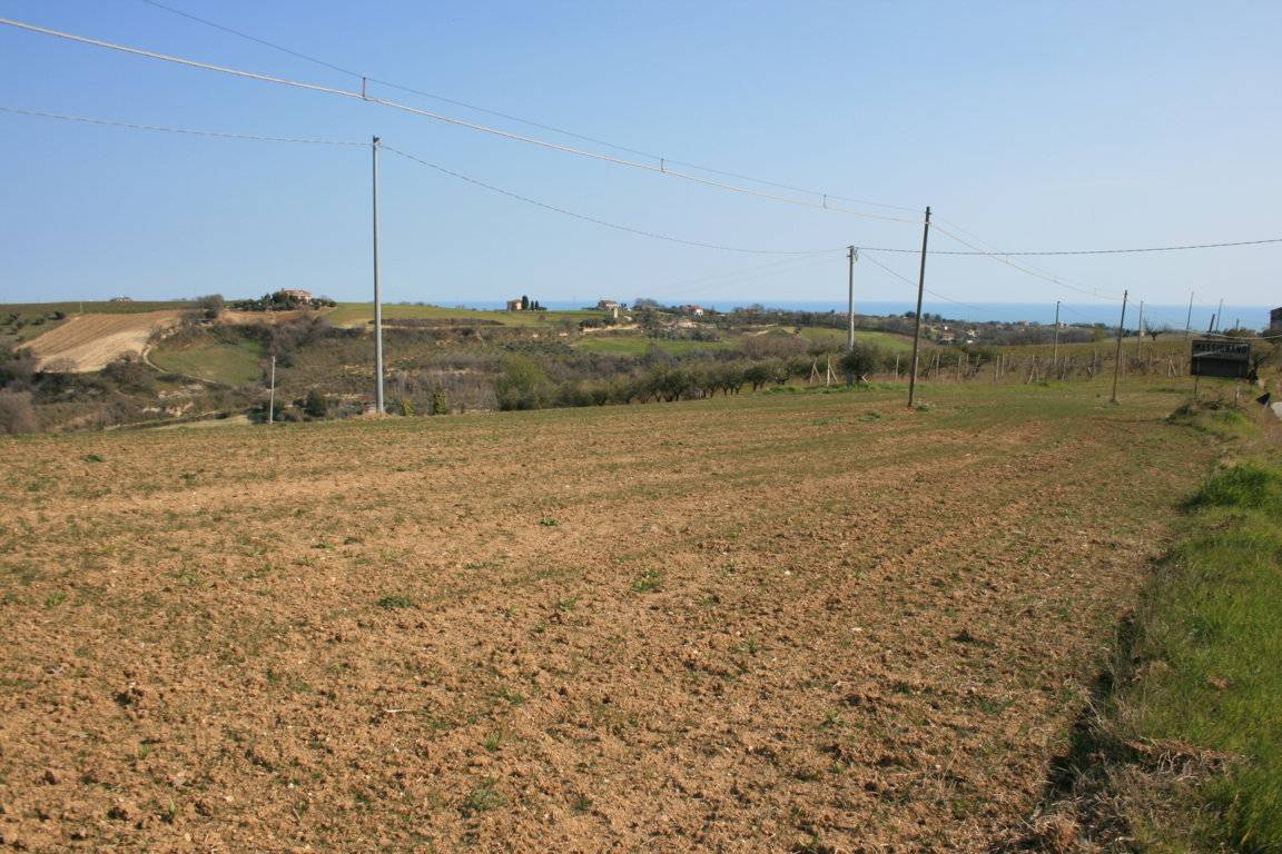 Terreno vista mare a Massignano