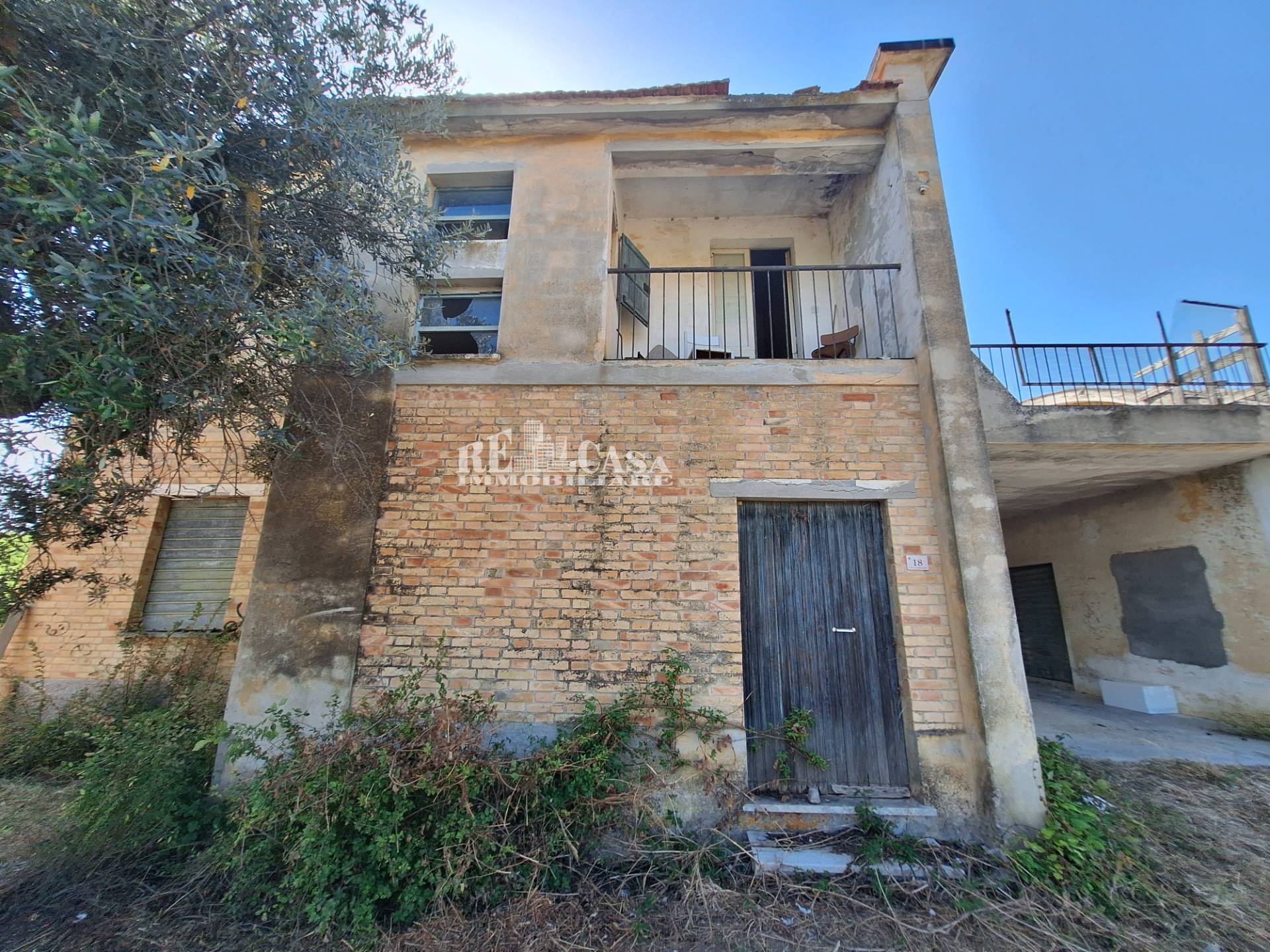 Casale / Rustico in vendita a Monteprandone, COLLINARE