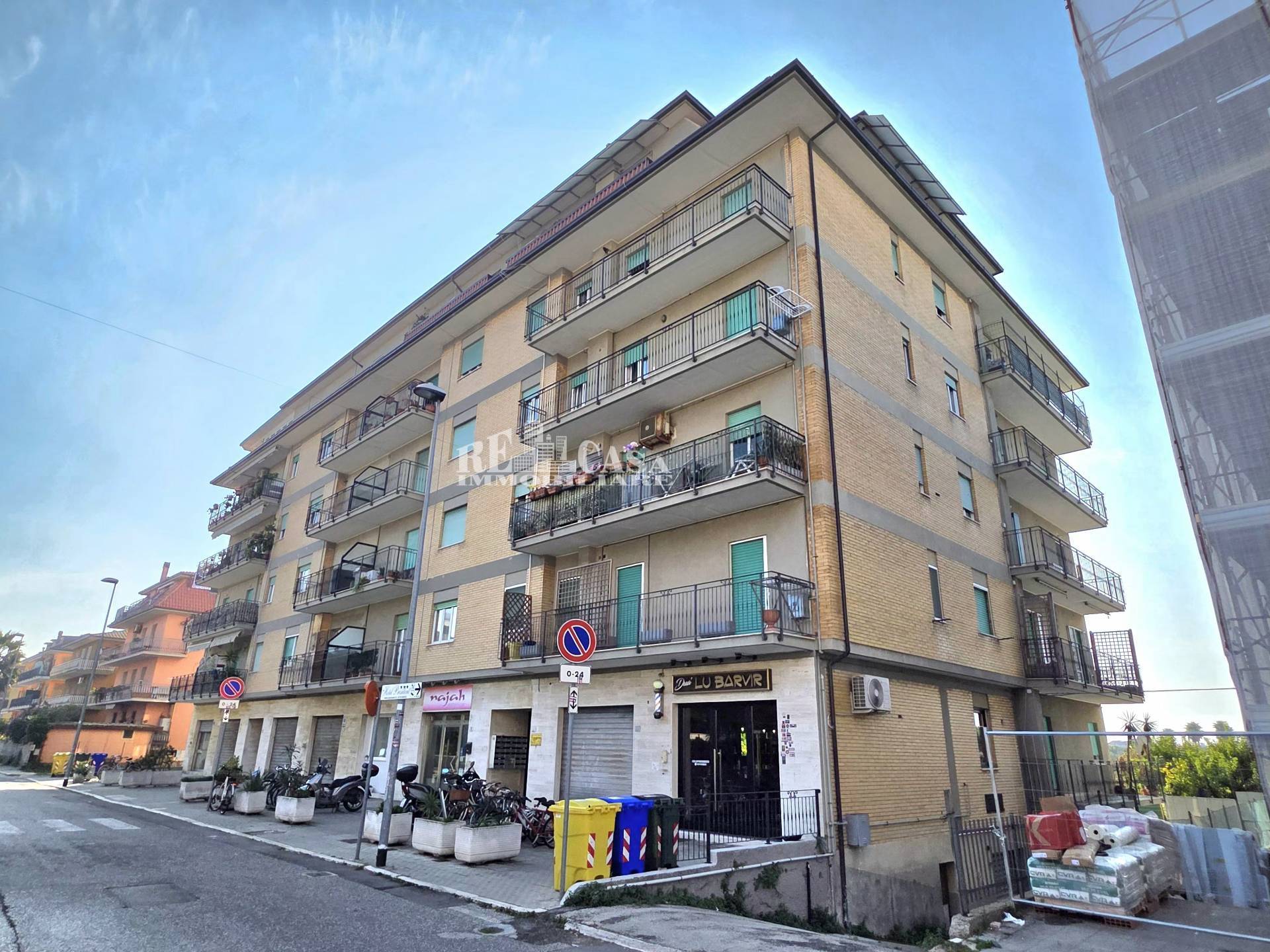 Appartamento in vendita a San Benedetto del Tronto, PORTO D'ASCOLI (lungomare)