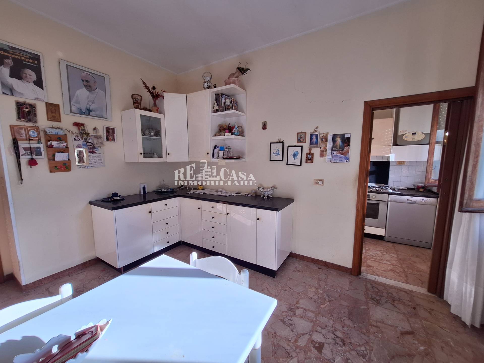 Casa in vendita a Montefiore dell'Aso