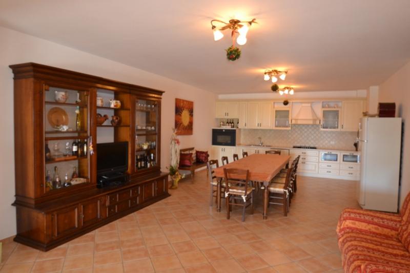 Casale / Rustico in vendita a Offida, COLLINARE