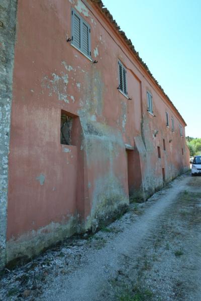 Casale / Rustico in vendita a Spinetoli, COLLINARE