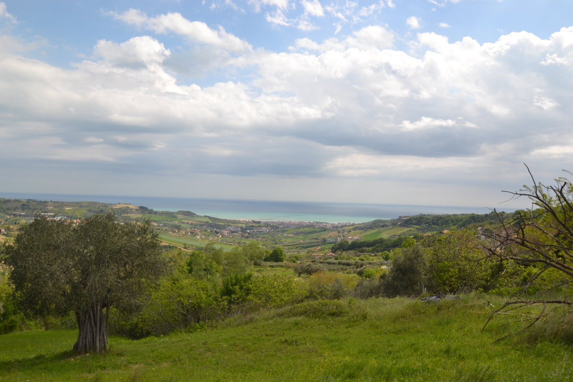 Villa in vendita a Acquaviva Picena, RESIDENZIALE