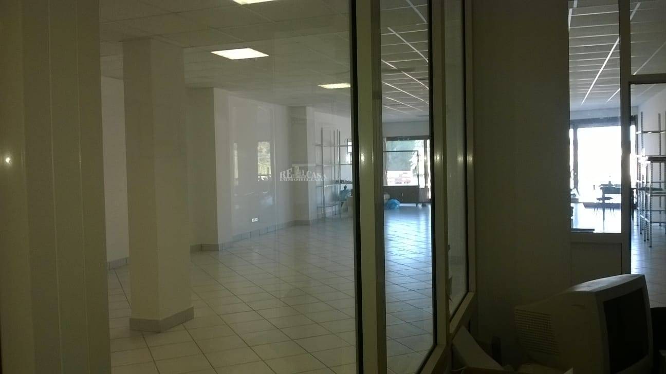 Locale commerciale / Negozio in vendita a Monteprandone, COLLINARE