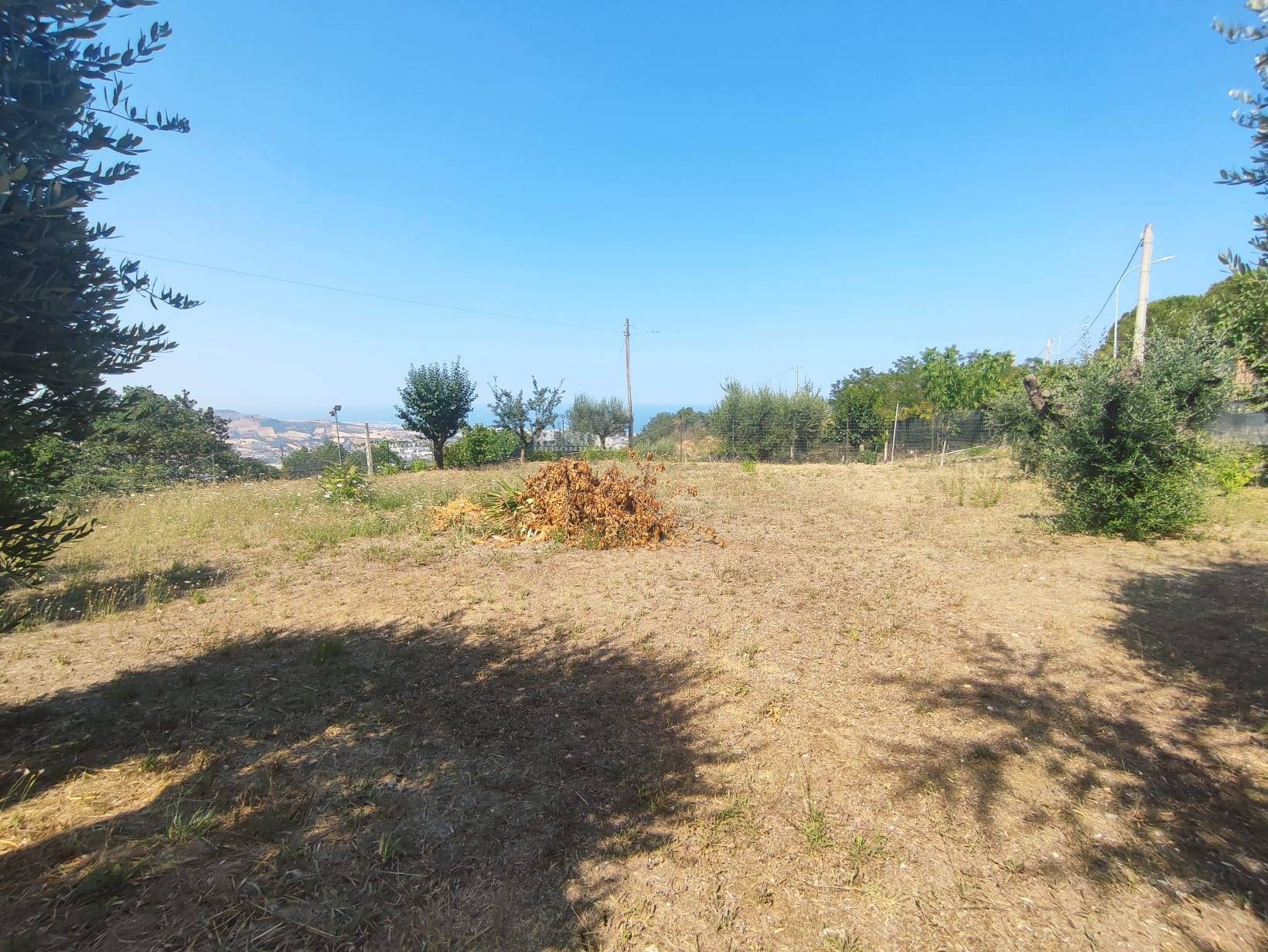 Terreno edificabile residenziale in vendita a Colonnella