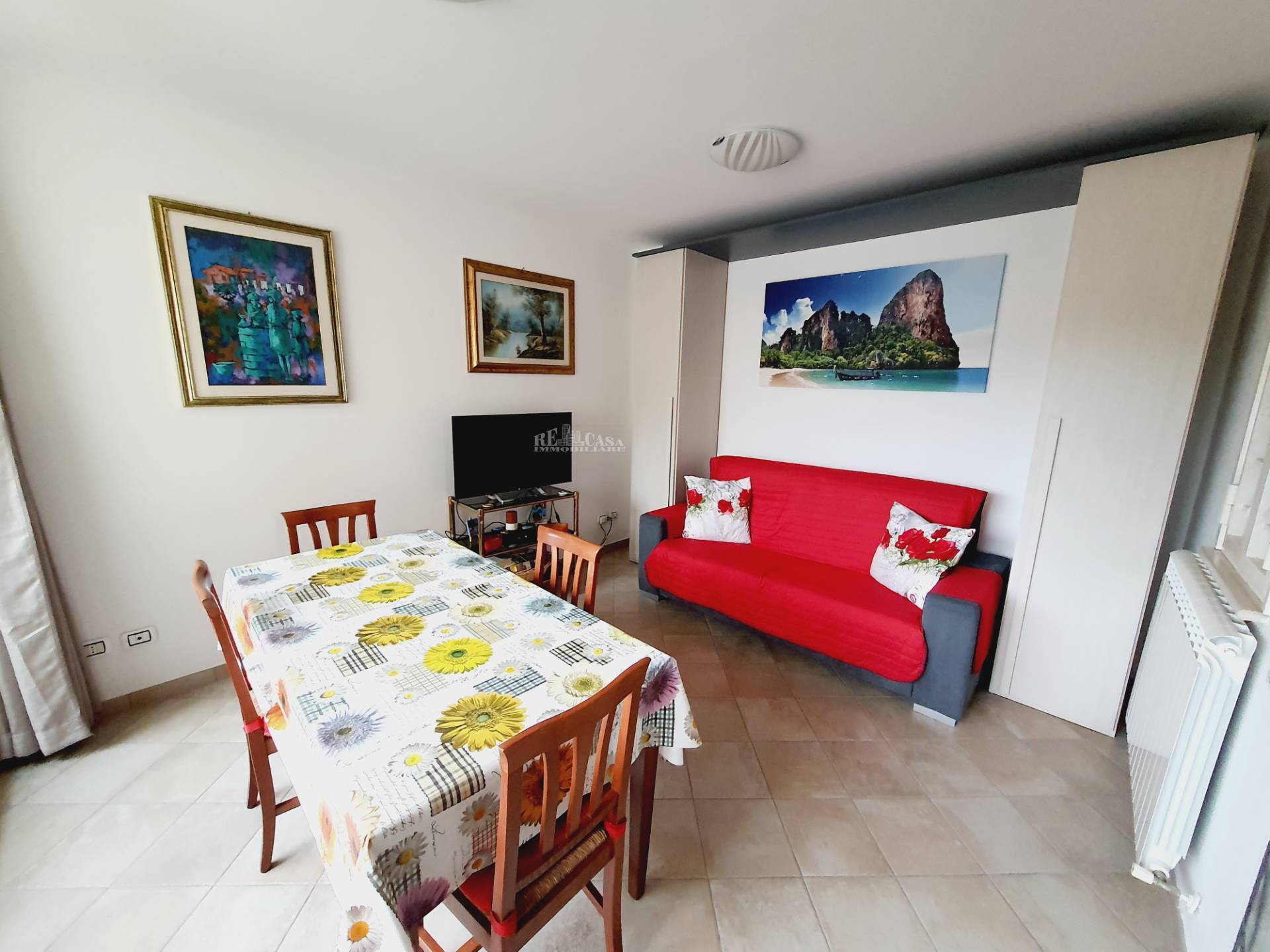 Appartamento in vendita a Alba Adriatica, Zona Mare