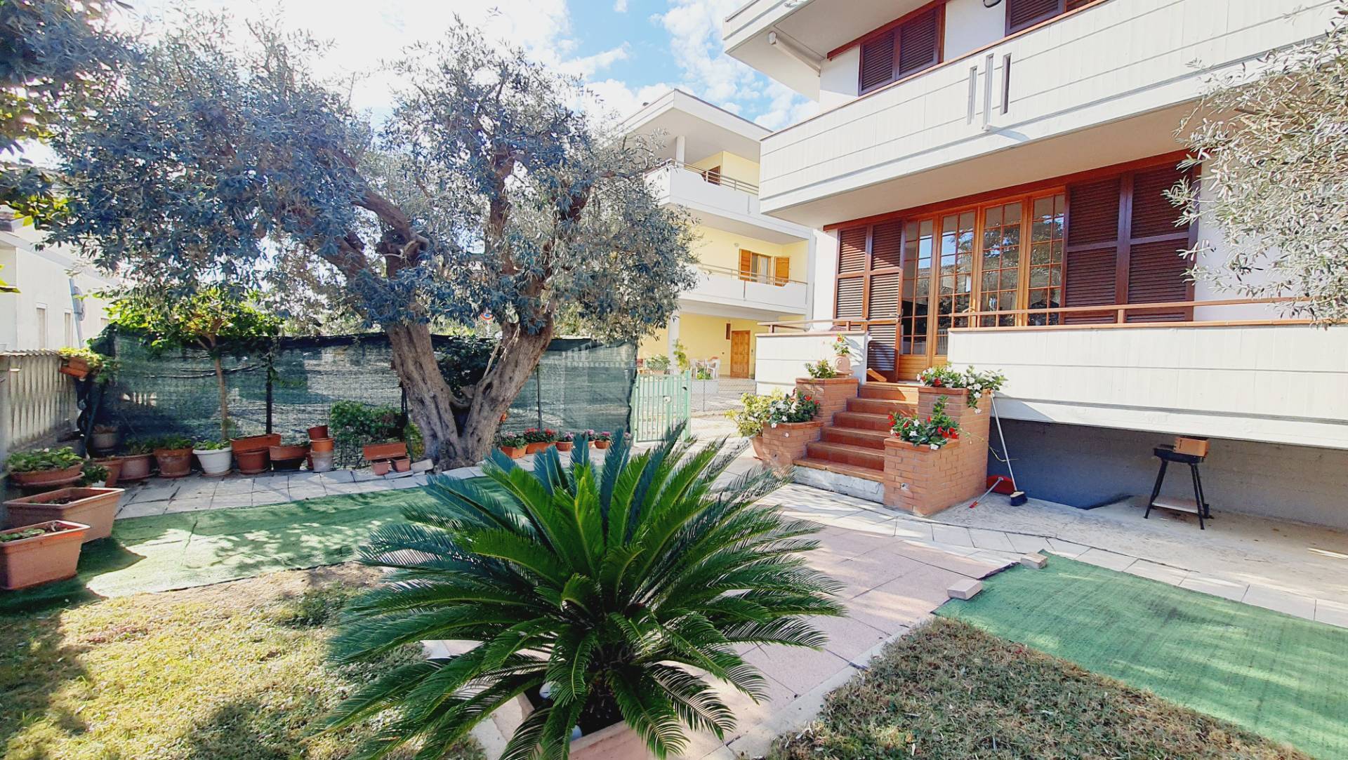 Casa in vendita a Tortoreto, Mare