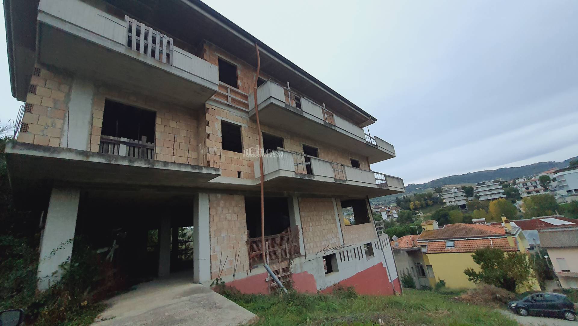 Casa in vendita a San Benedetto del Tronto, RESIDENZIALE (sopra la Strada Statale)