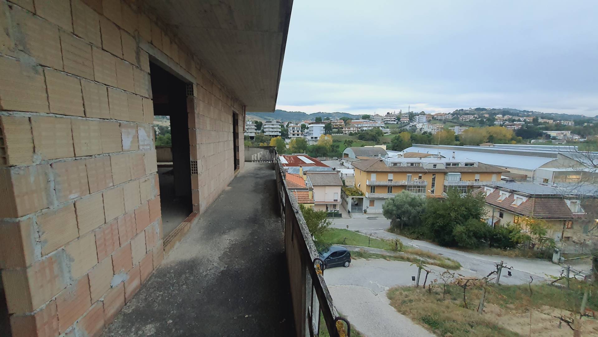 Casa in vendita a San Benedetto del Tronto, RESIDENZIALE (sopra la Strada Statale)