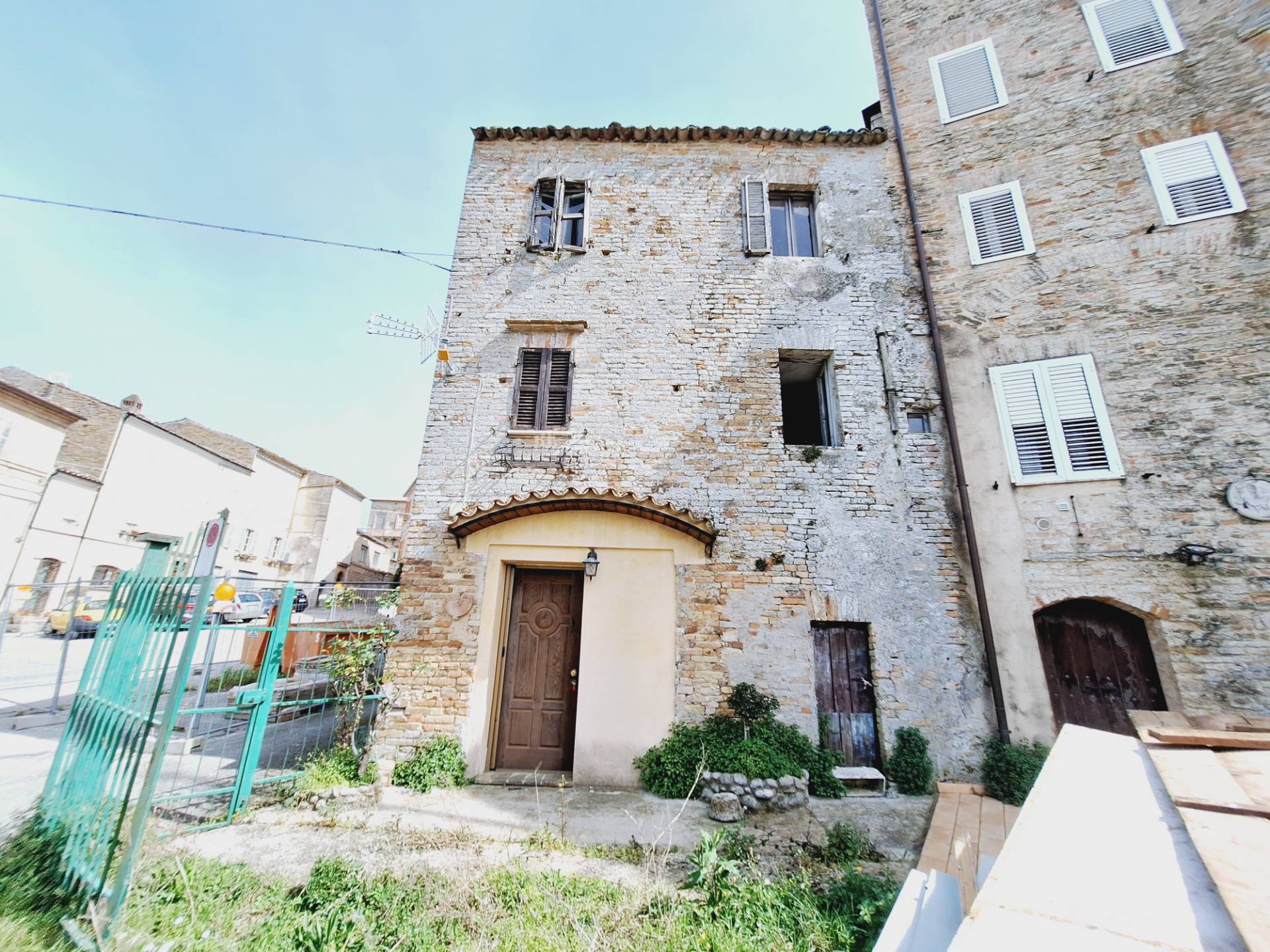 Casa in vendita a Montefiore dell'Aso