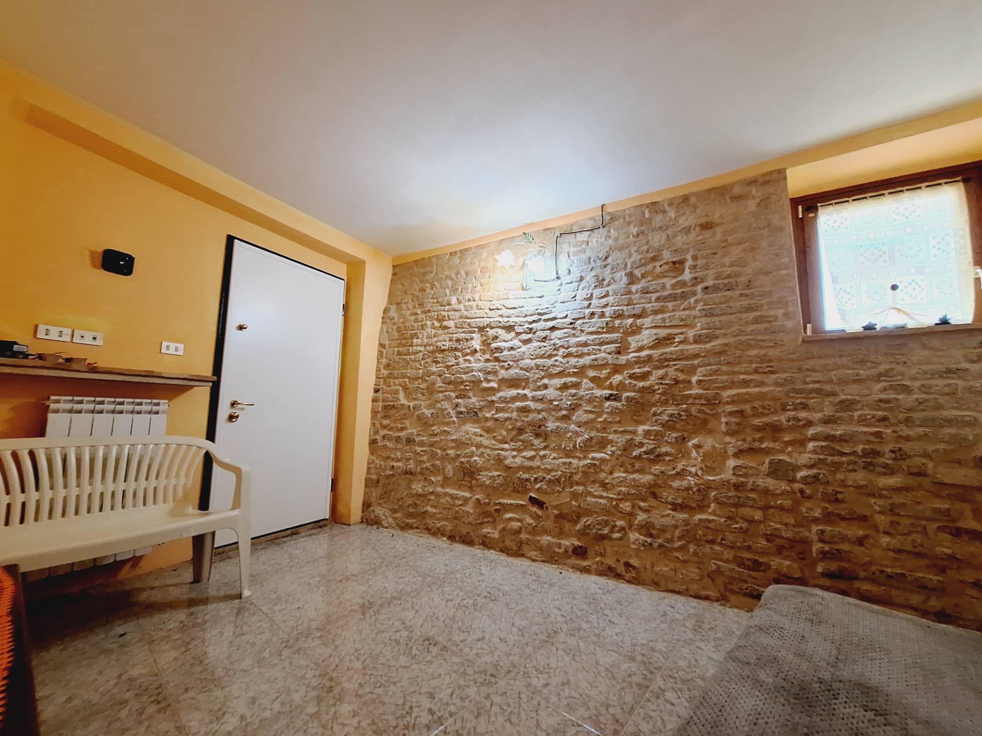 Casa in vendita a Montefiore dell'Aso