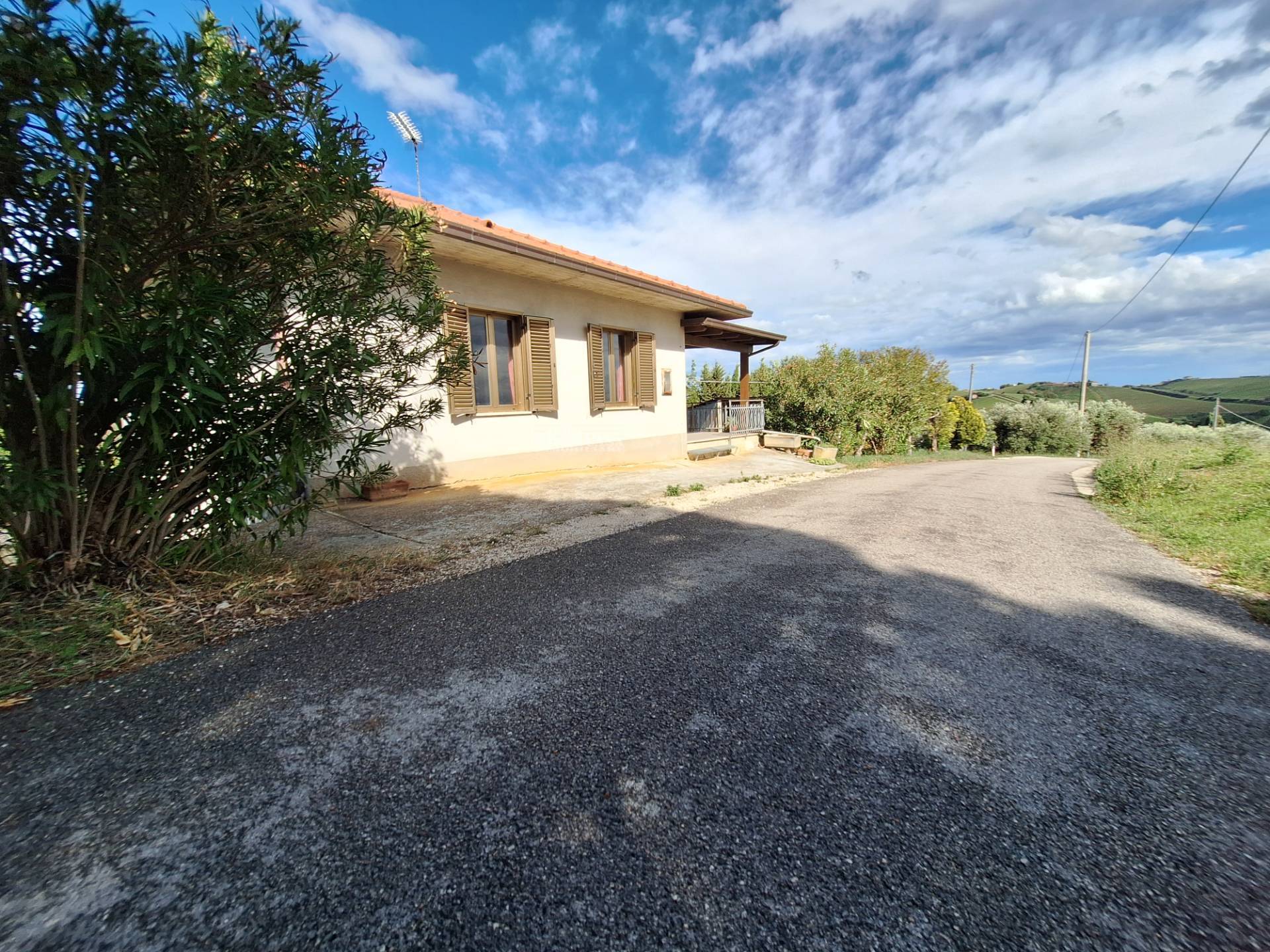 Casa in vendita a Offida, COLLINARE