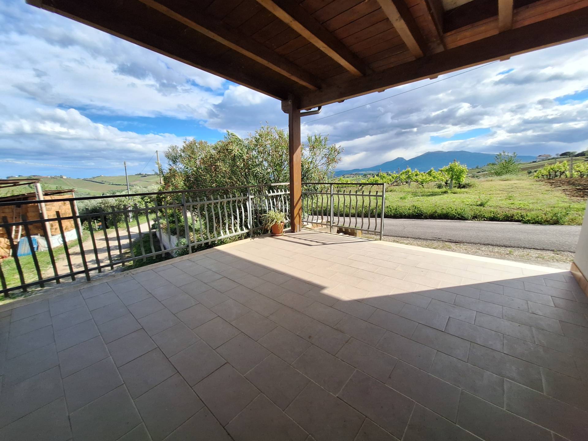 Casa in vendita a Offida, COLLINARE