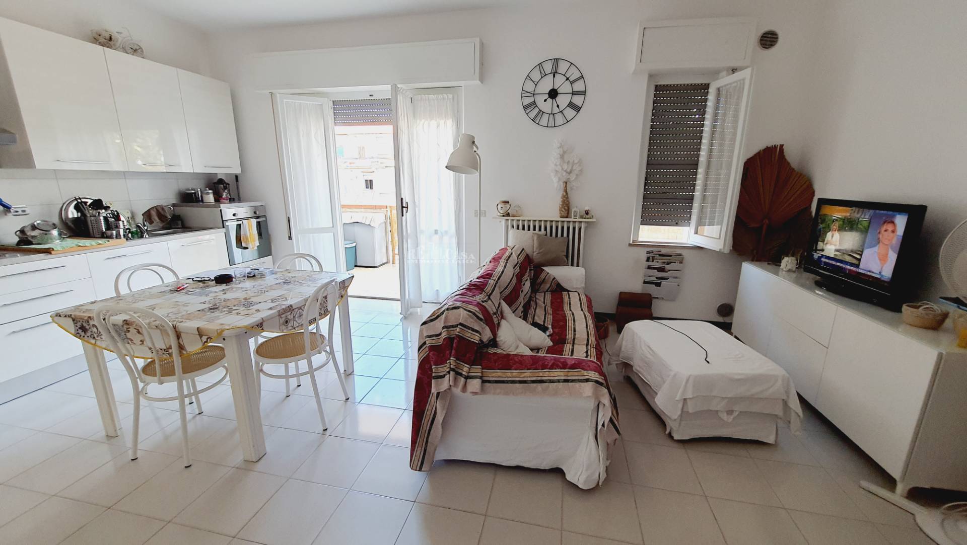 Palazzo / Stabile in vendita a Martinsicuro, Zona Mare