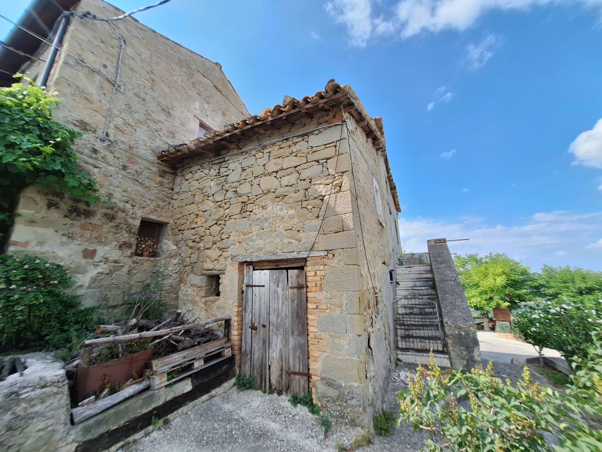 Casale / Rustico in vendita a Roccafluvione