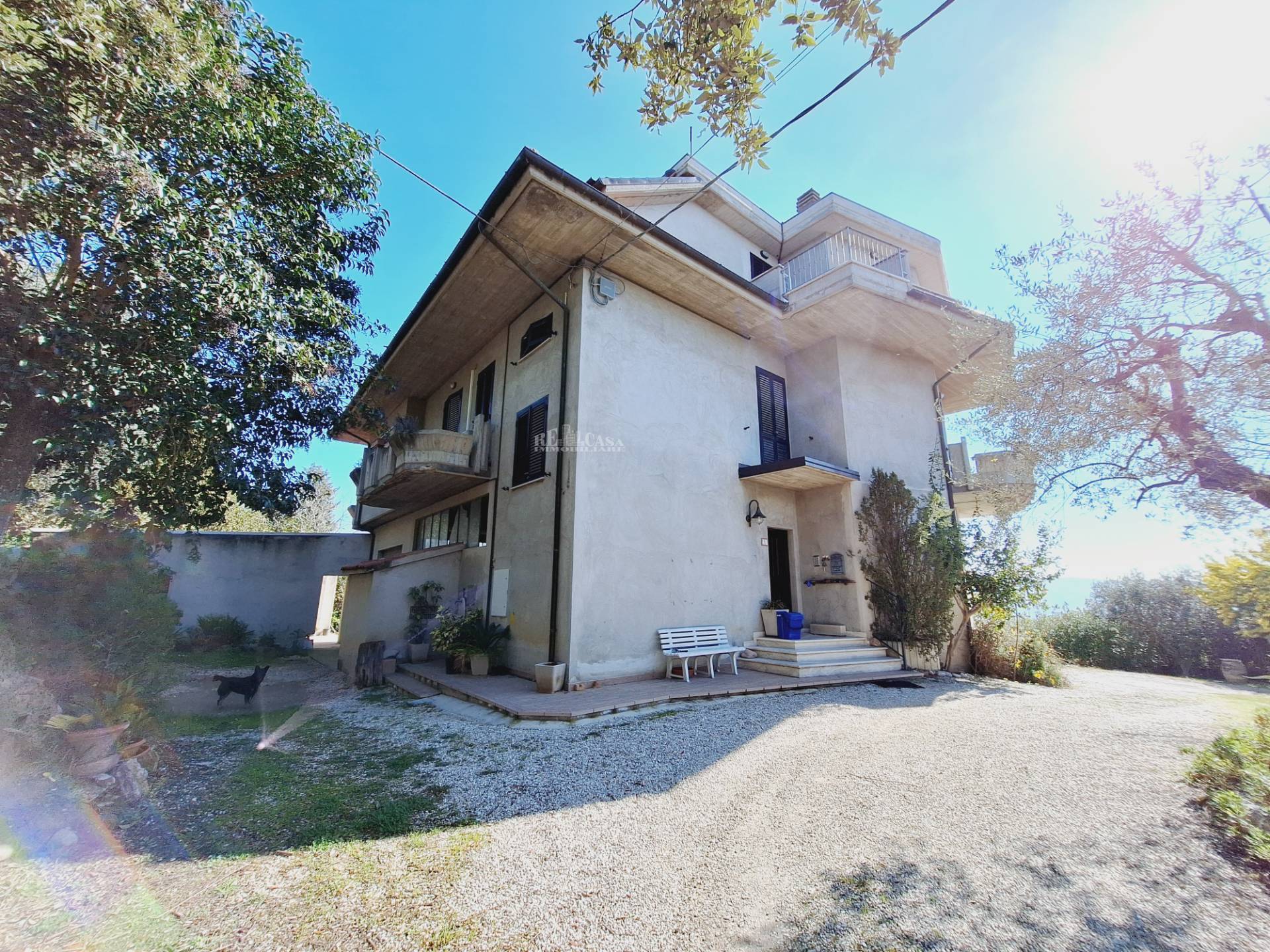 Casa in vendita a Castorano, COLLINARE