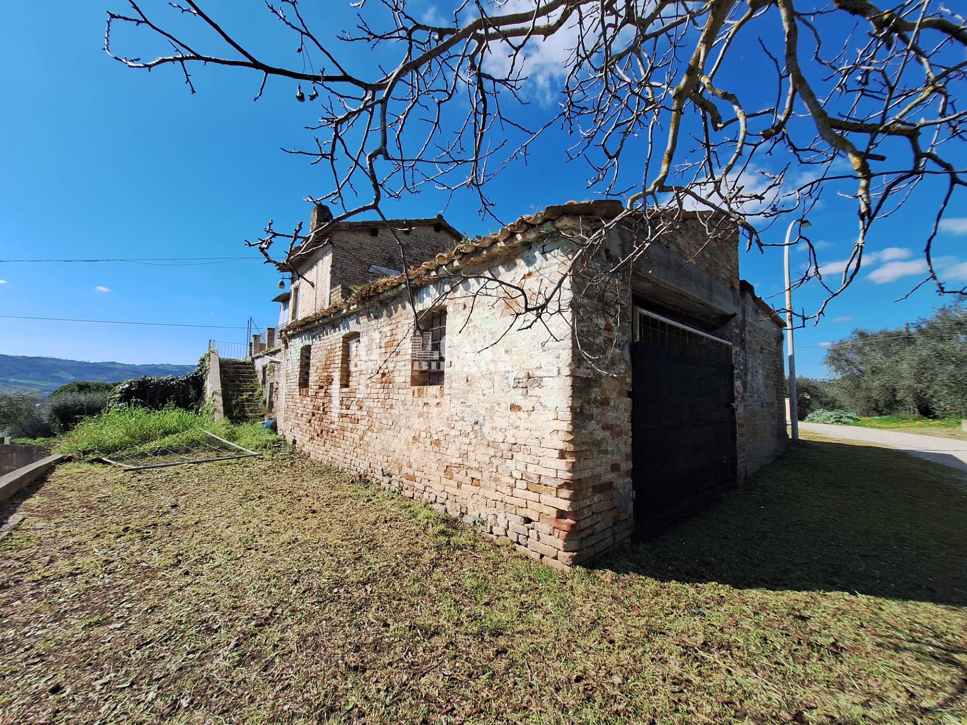 Casale / Rustico in vendita a Monsampolo del Tronto, STELLA DI MONSAMPOLO