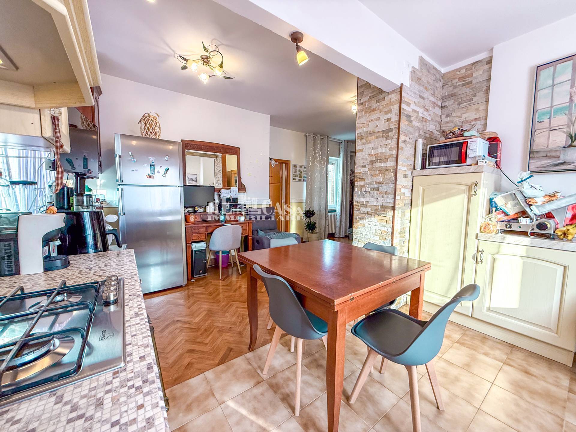 Appartamento in vendita a San Benedetto del Tronto, PORTO D'ASCOLI (centro)