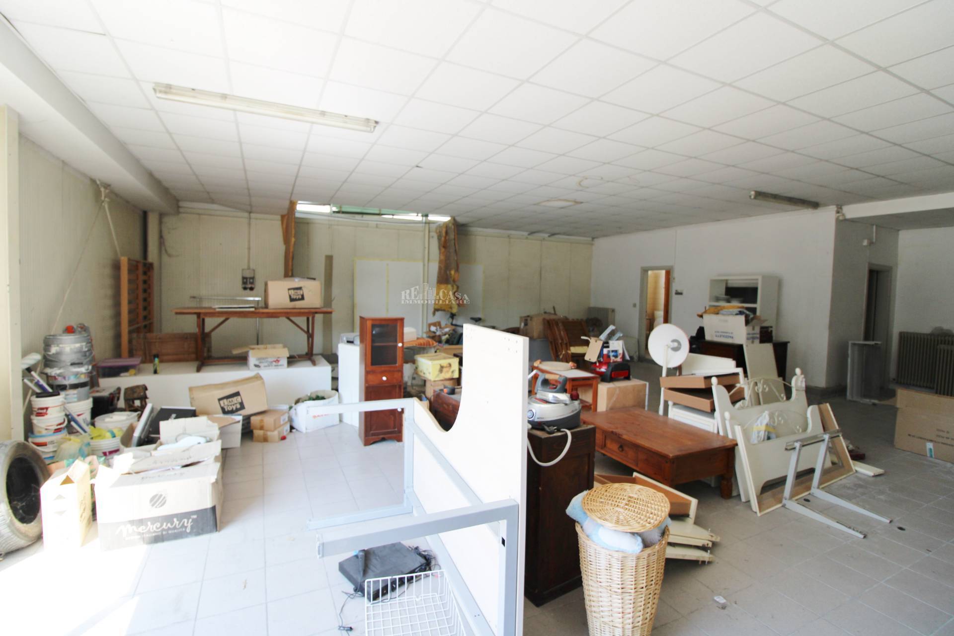 Locale Artigianale in vendita a San Benedetto del Tronto, PORTO D'ASCOLI (residenziale)