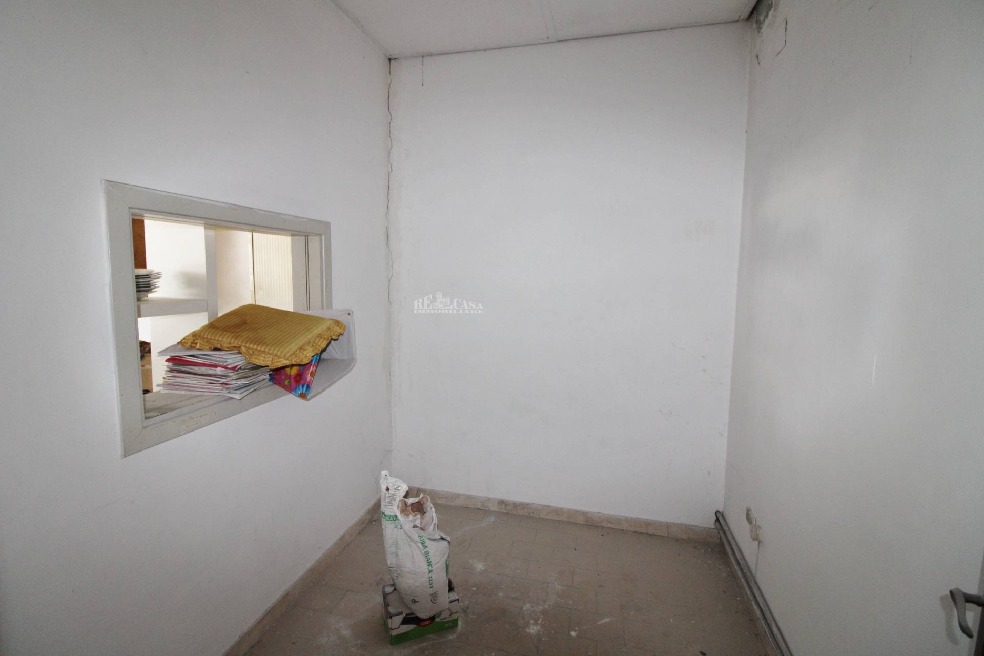 Locale Artigianale in vendita a San Benedetto del Tronto, PORTO D'ASCOLI (residenziale)