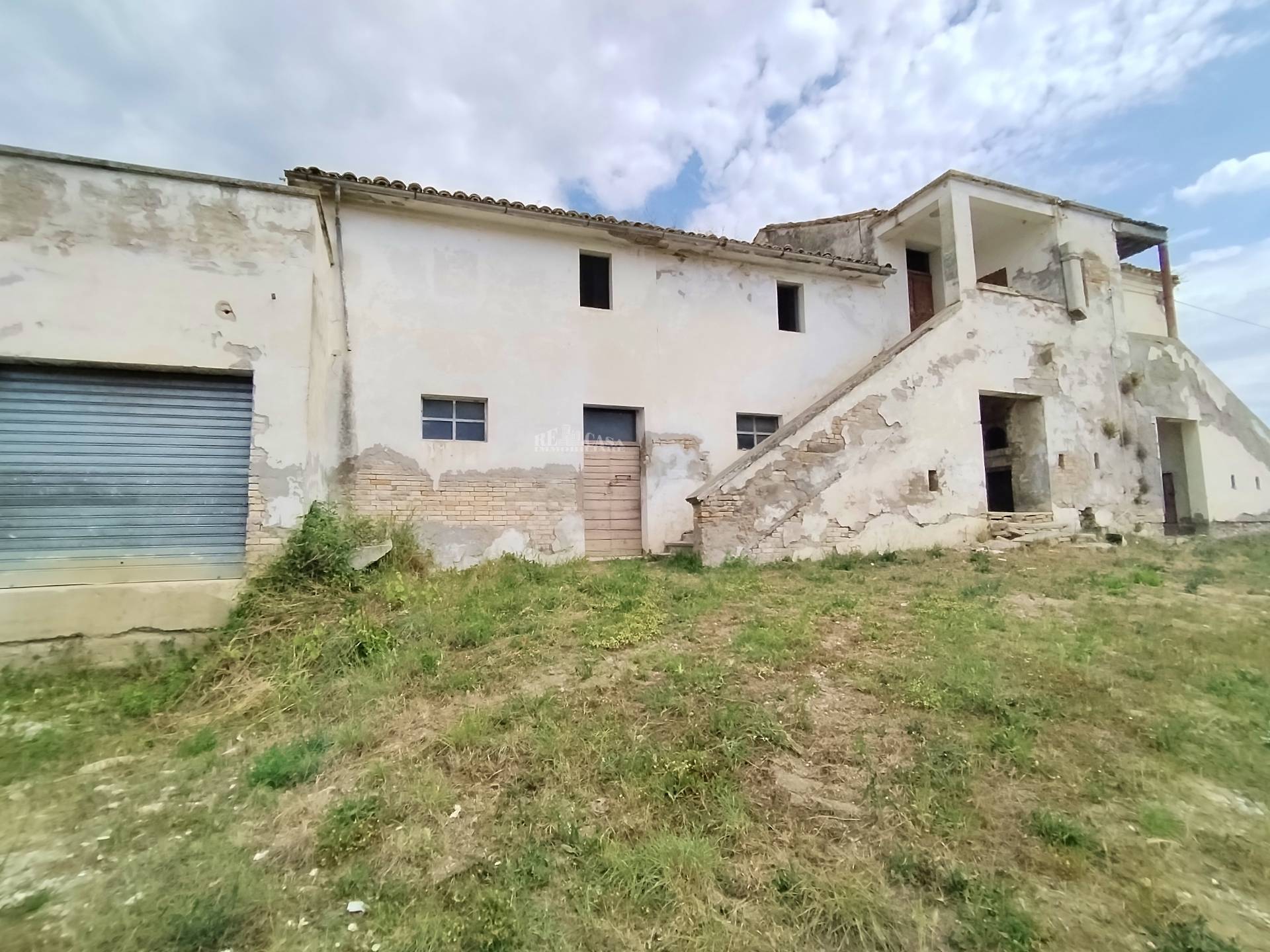Casale / Rustico in vendita a Monteprandone, COLLINARE