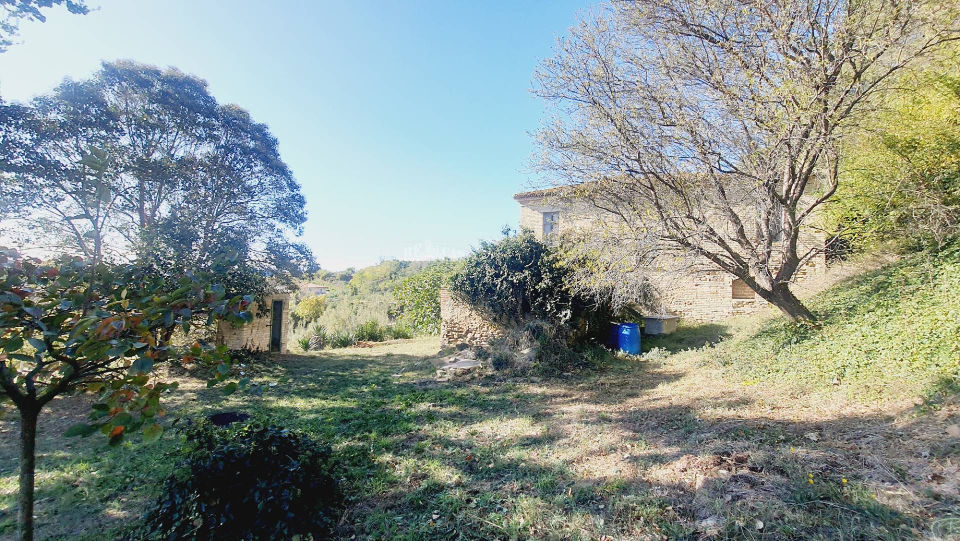 Casale / Rustico in vendita a Colonnella