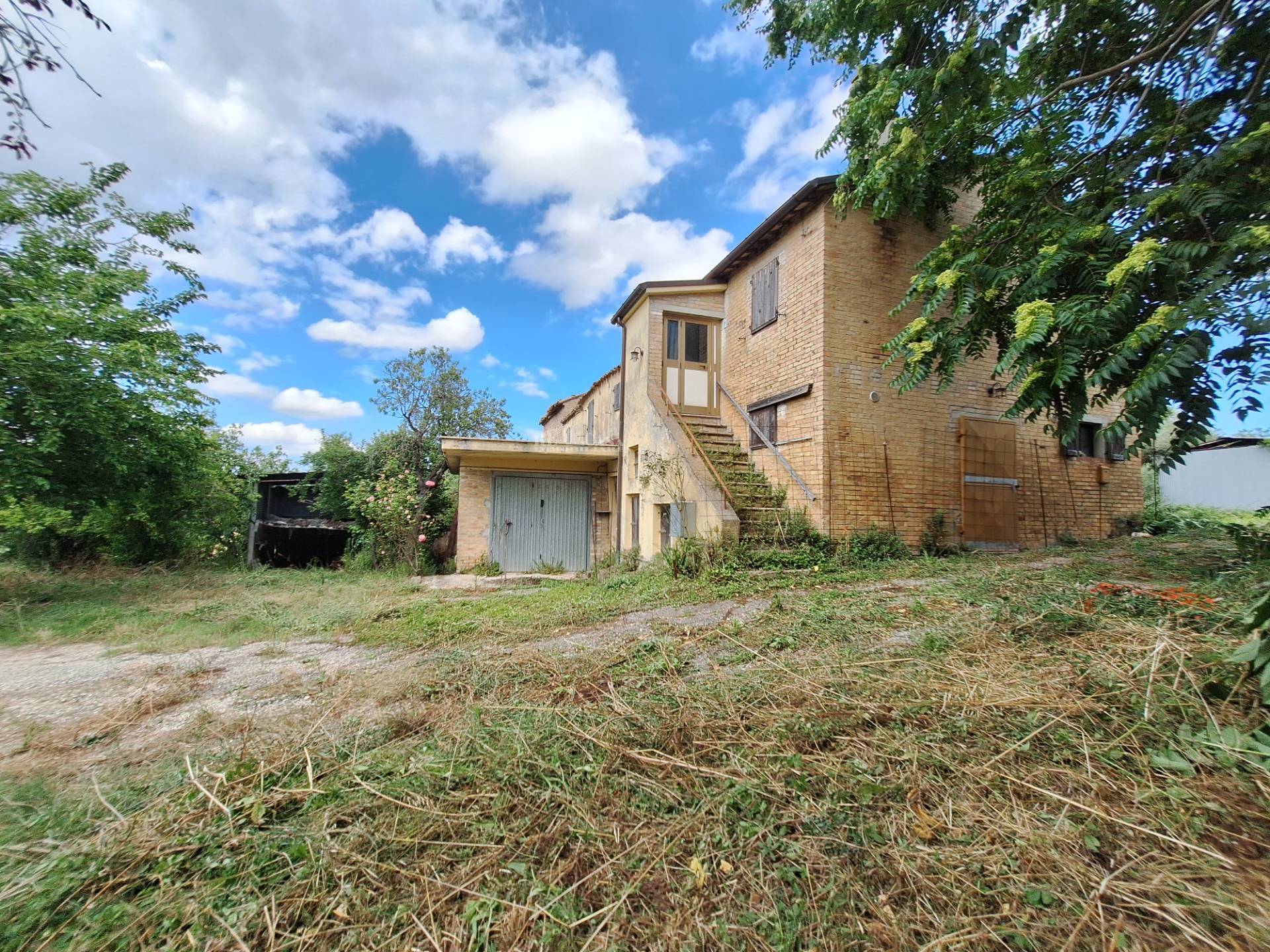 Casale / Rustico in vendita a Spinetoli, COLLINARE