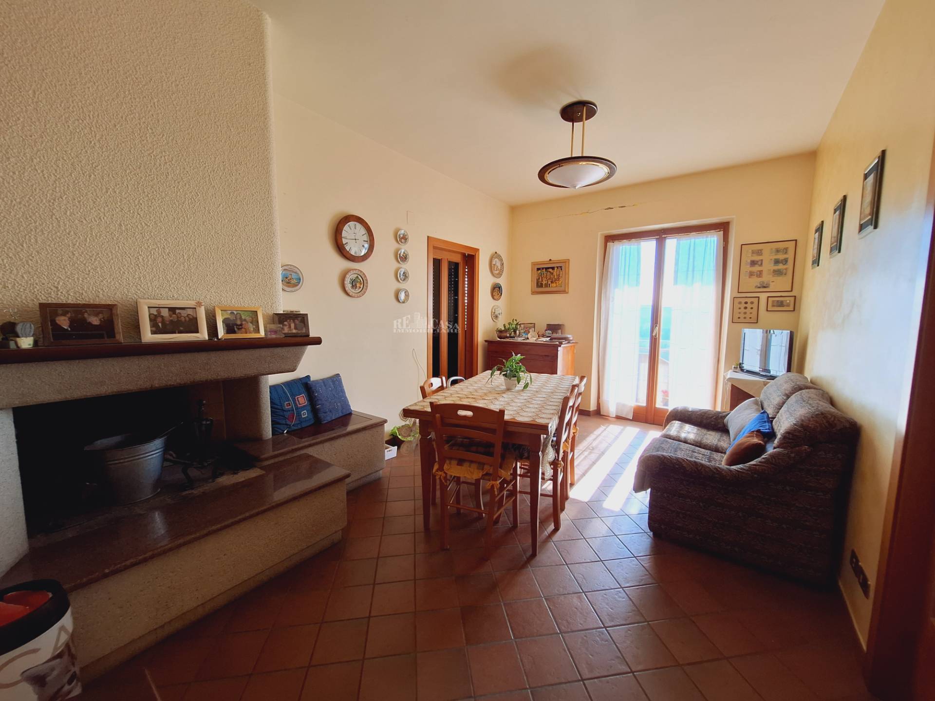 Casa in vendita a Castorano, COLLINARE