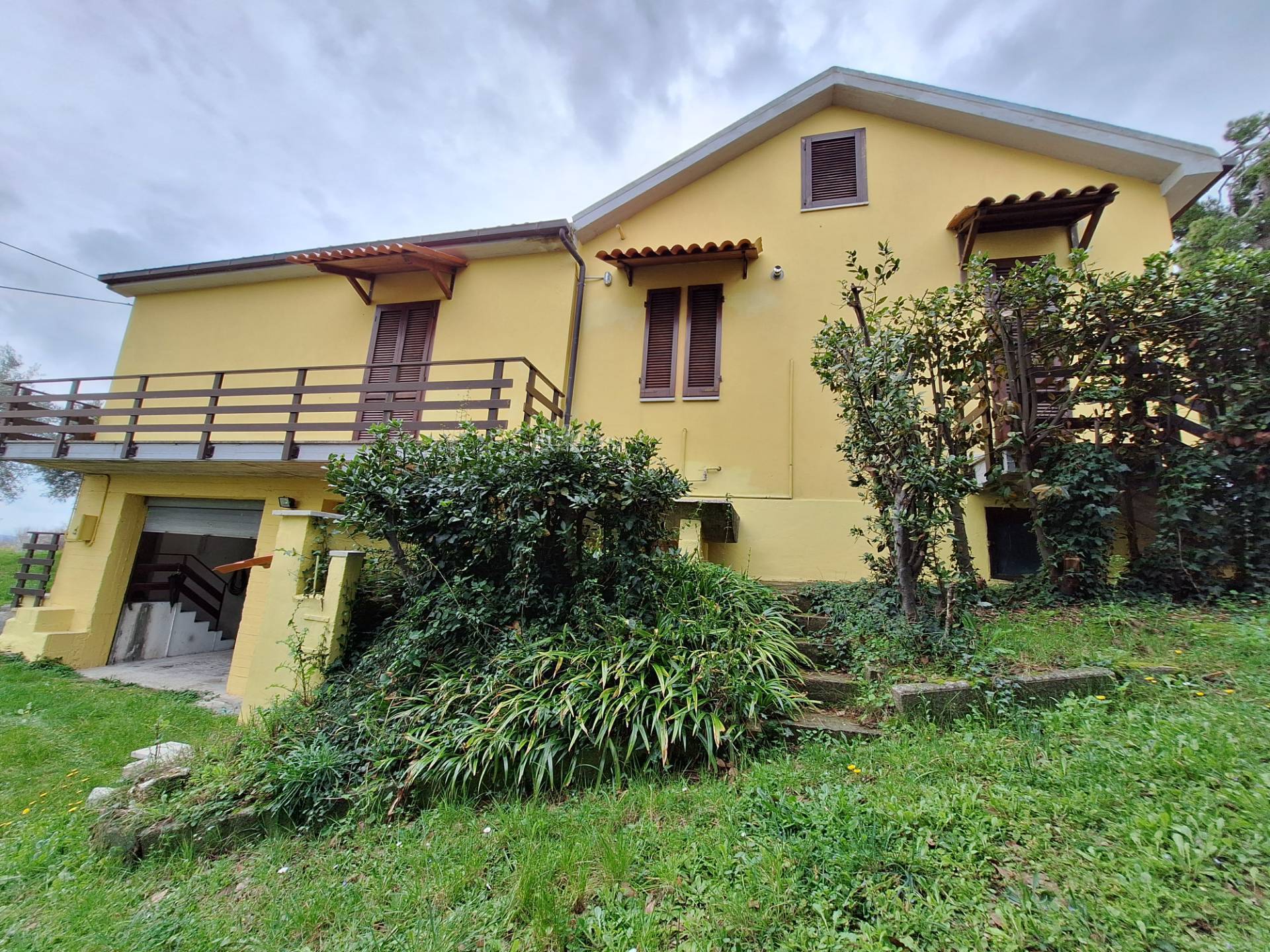 Casa in vendita a Castorano, COLLINARE