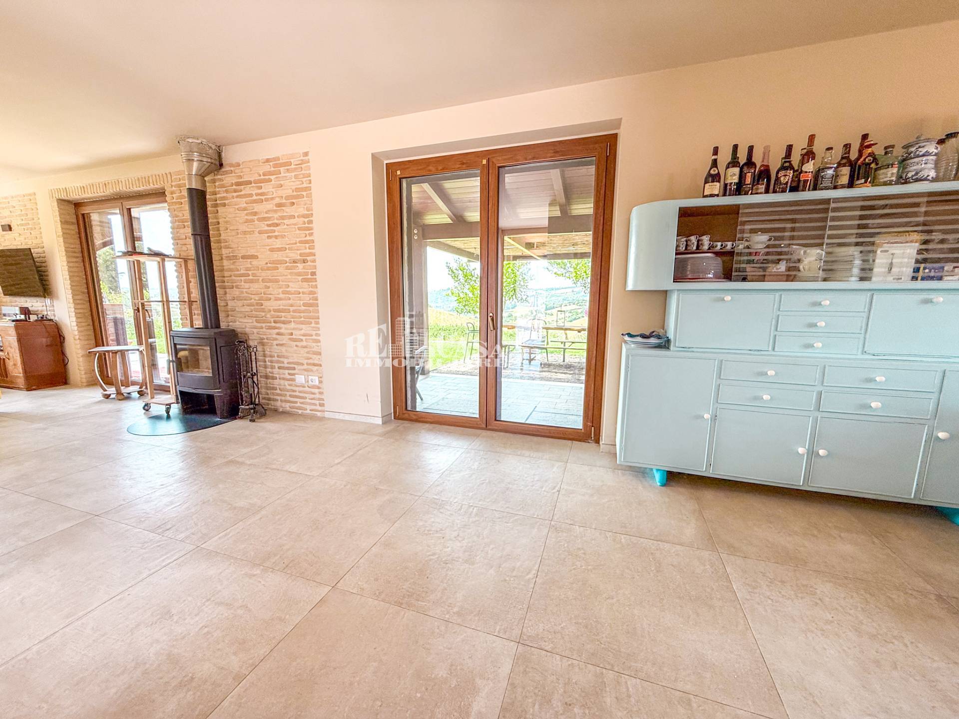 Villa in vendita a Monsampolo del Tronto, COLLINARE