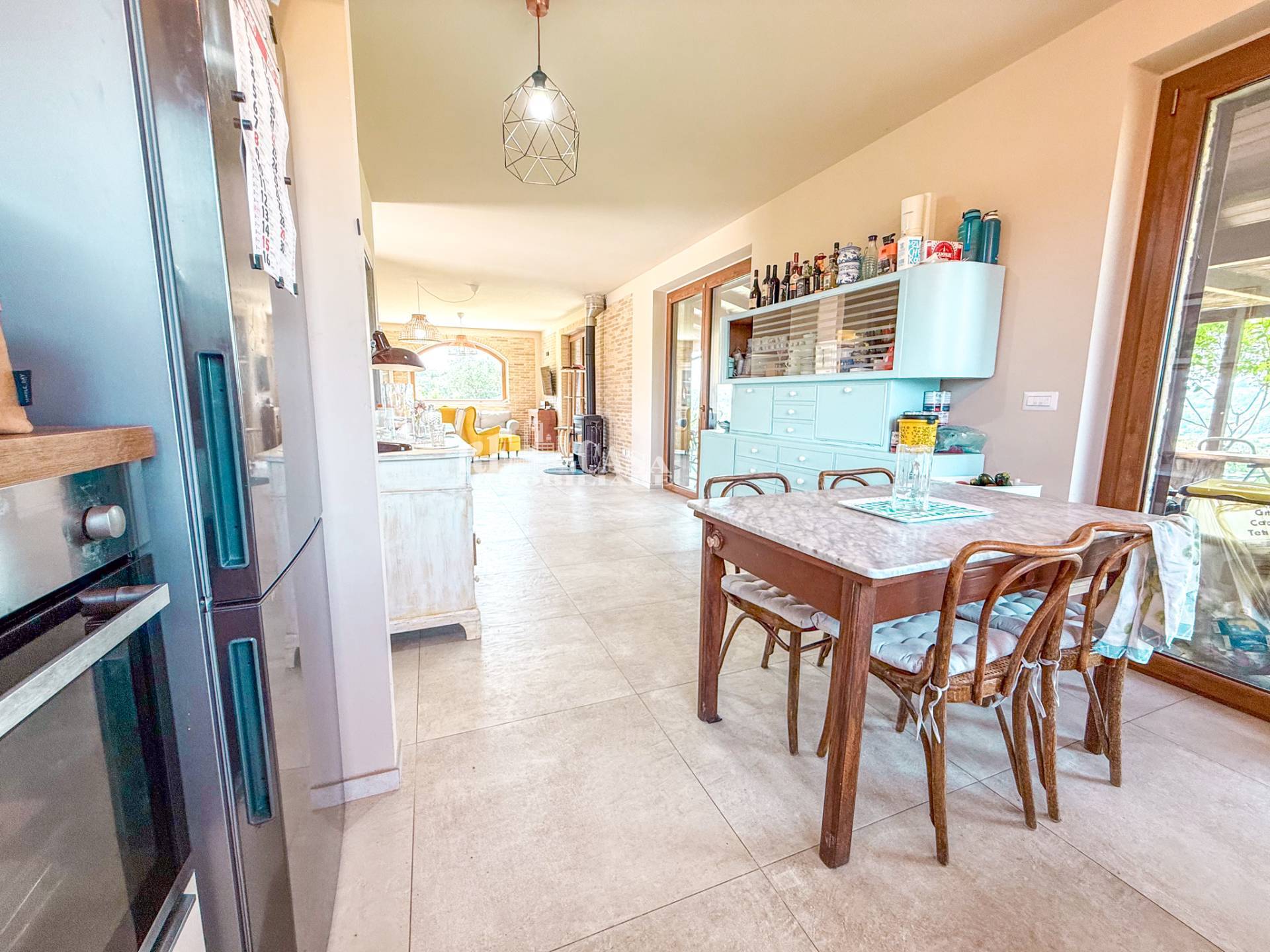 Villa in vendita a Monsampolo del Tronto, COLLINARE