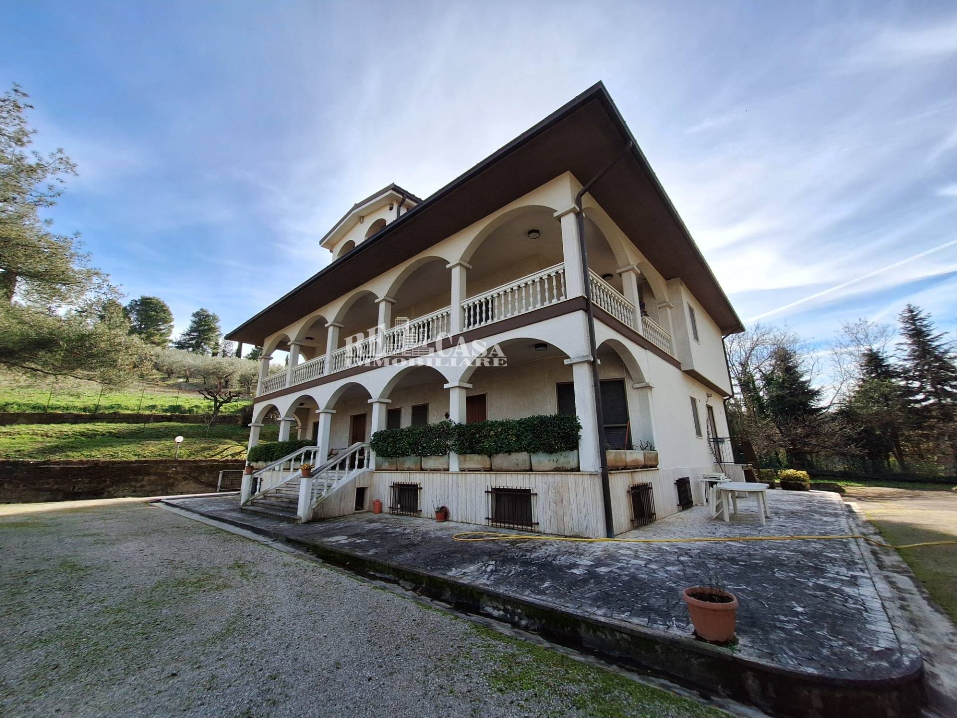 Villa in vendita a Folignano, CASE DI COCCIA