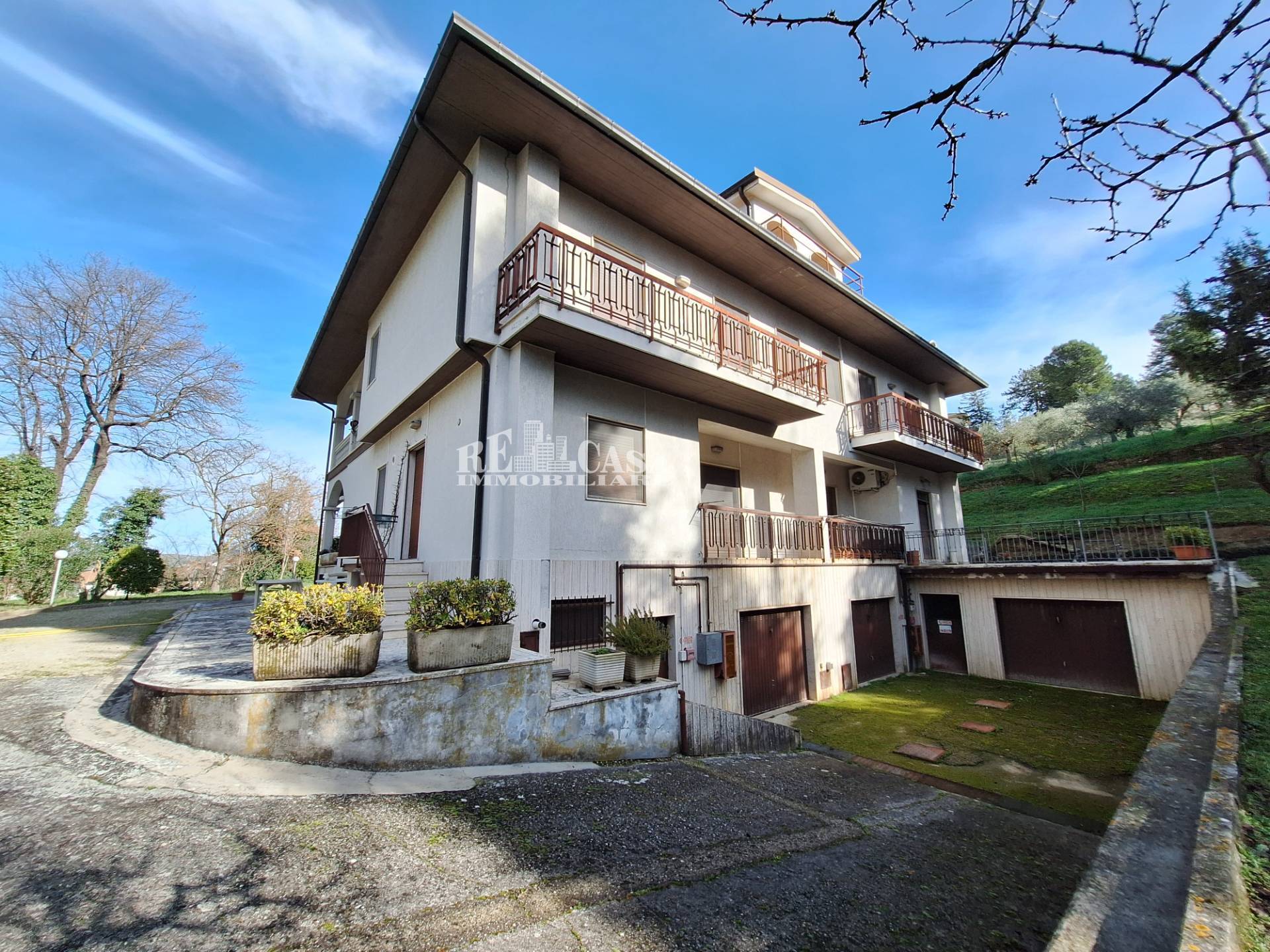 Villa in vendita a Folignano, CASE DI COCCIA