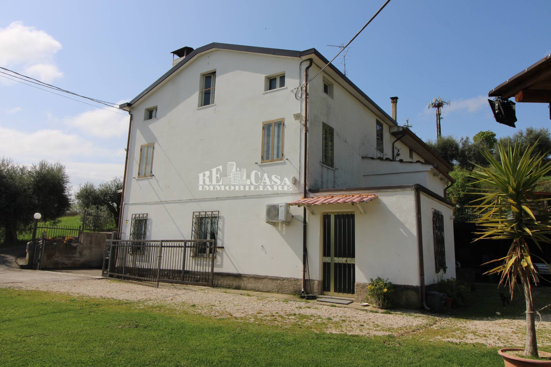 Casa in vendita a Montegiorgio