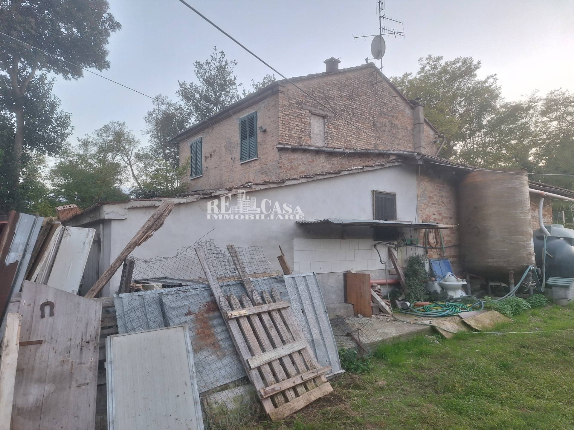 Casale / Rustico in vendita a Spinetoli, PAGLIARE DEL TRONTO