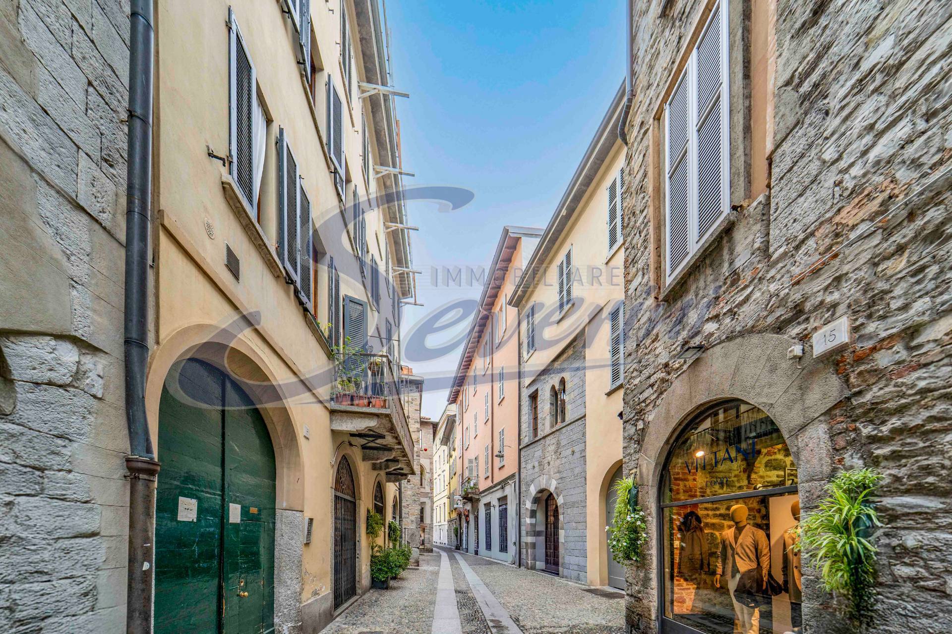 Appartamento in affitto a Como, Citt murata