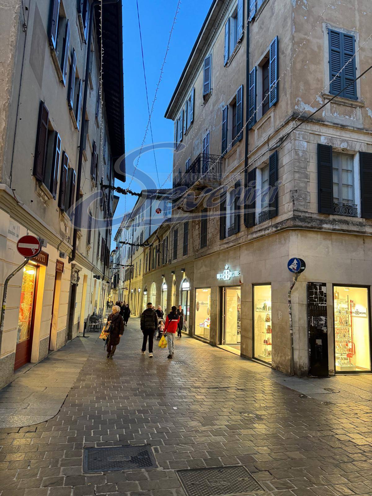 Appartamento in palazzo d\'epoca in vendita a Como