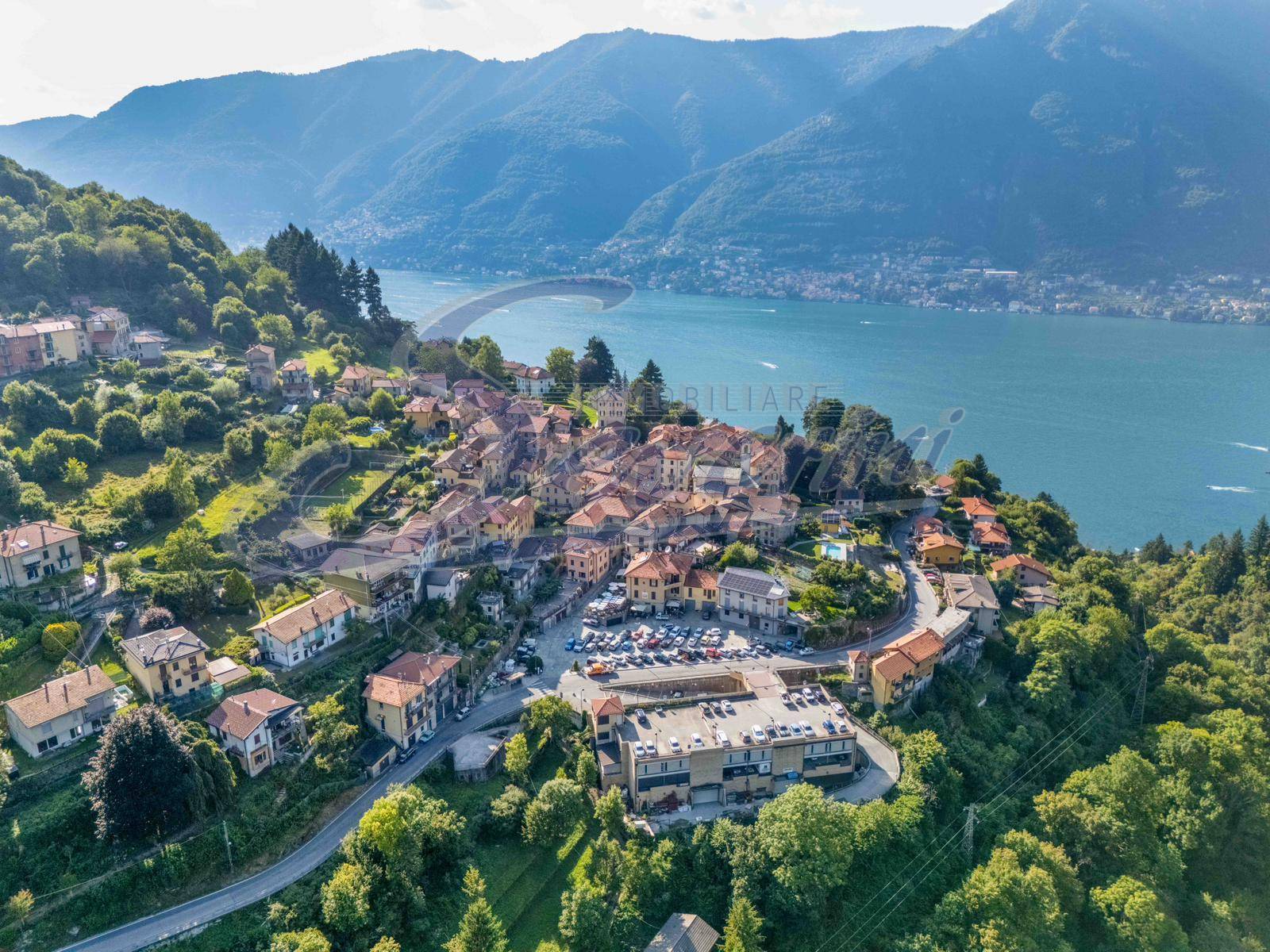 Casa indipendente in vendita a Faggeto Lario