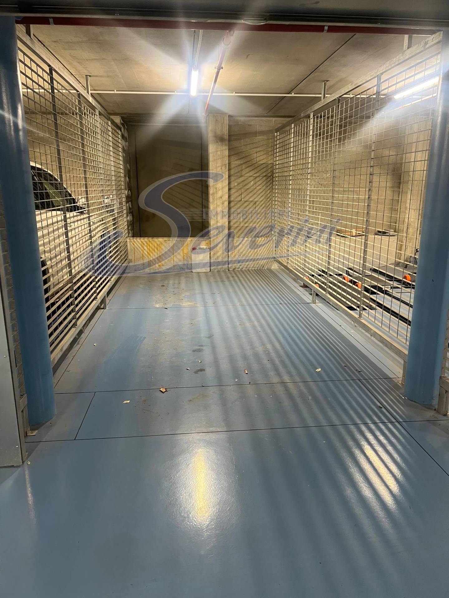 Box o garage in affitto a Como