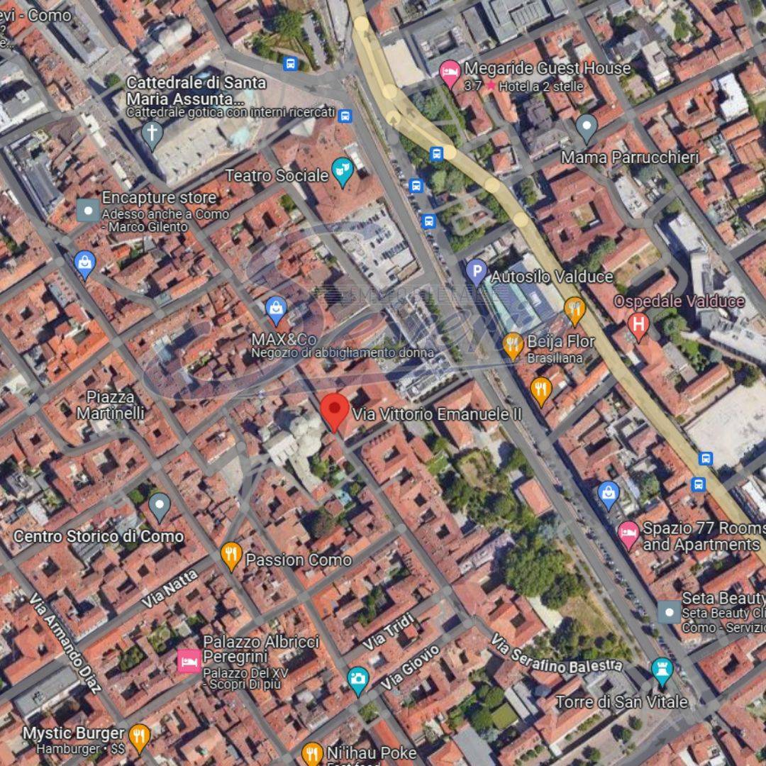 Locale commerciale in vendita a Como, Citt murata